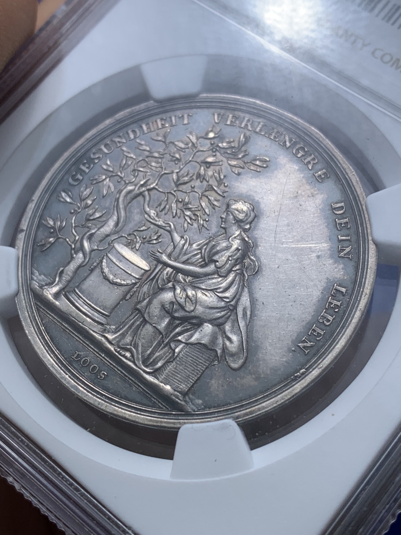 《竞宝斋》第222场-周日，周一 2场 (全场包邮) NGC-UNCD 德国 19世纪 医学银章 很漂亮的设计 老包浆