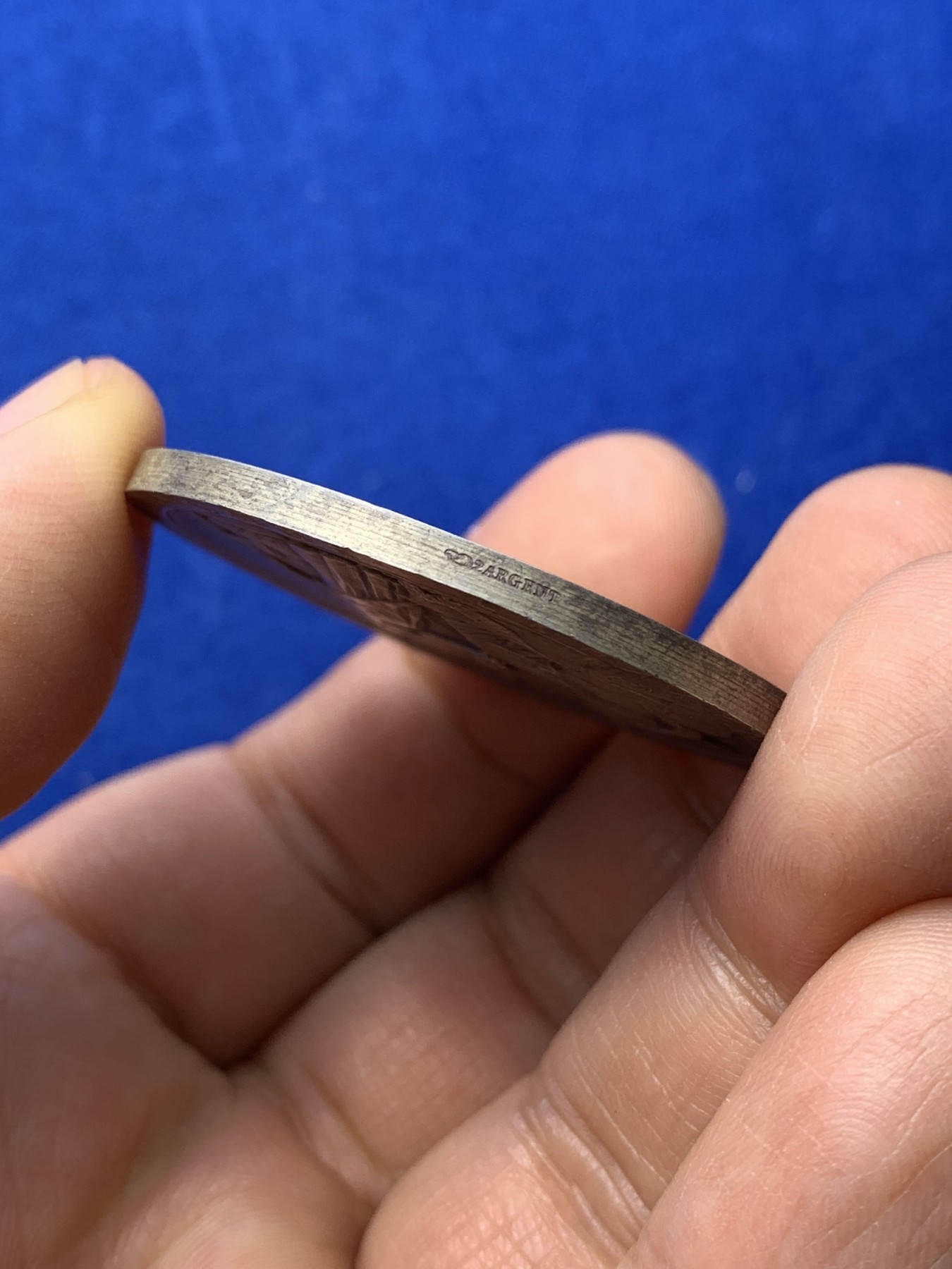 《竞宝斋》第222场-周日，周一 2场 (全场包邮) 法国 罗蒂 苏伊士运河纪念银章 41.4mm 40g 边铭 丰饶角2A（送方盒）