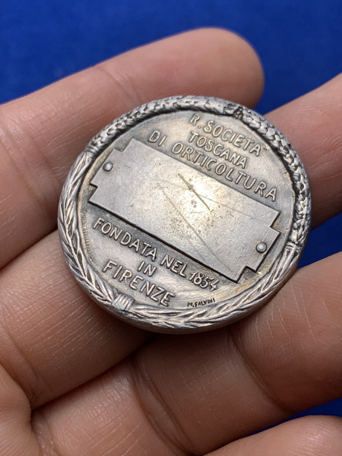 《竞宝斋》第222场-周日，周一 2场 (全场包邮) 1854意大利托斯卡纳园艺协会银章 33.6毫米 20.9克 雕刻精美 细节见图