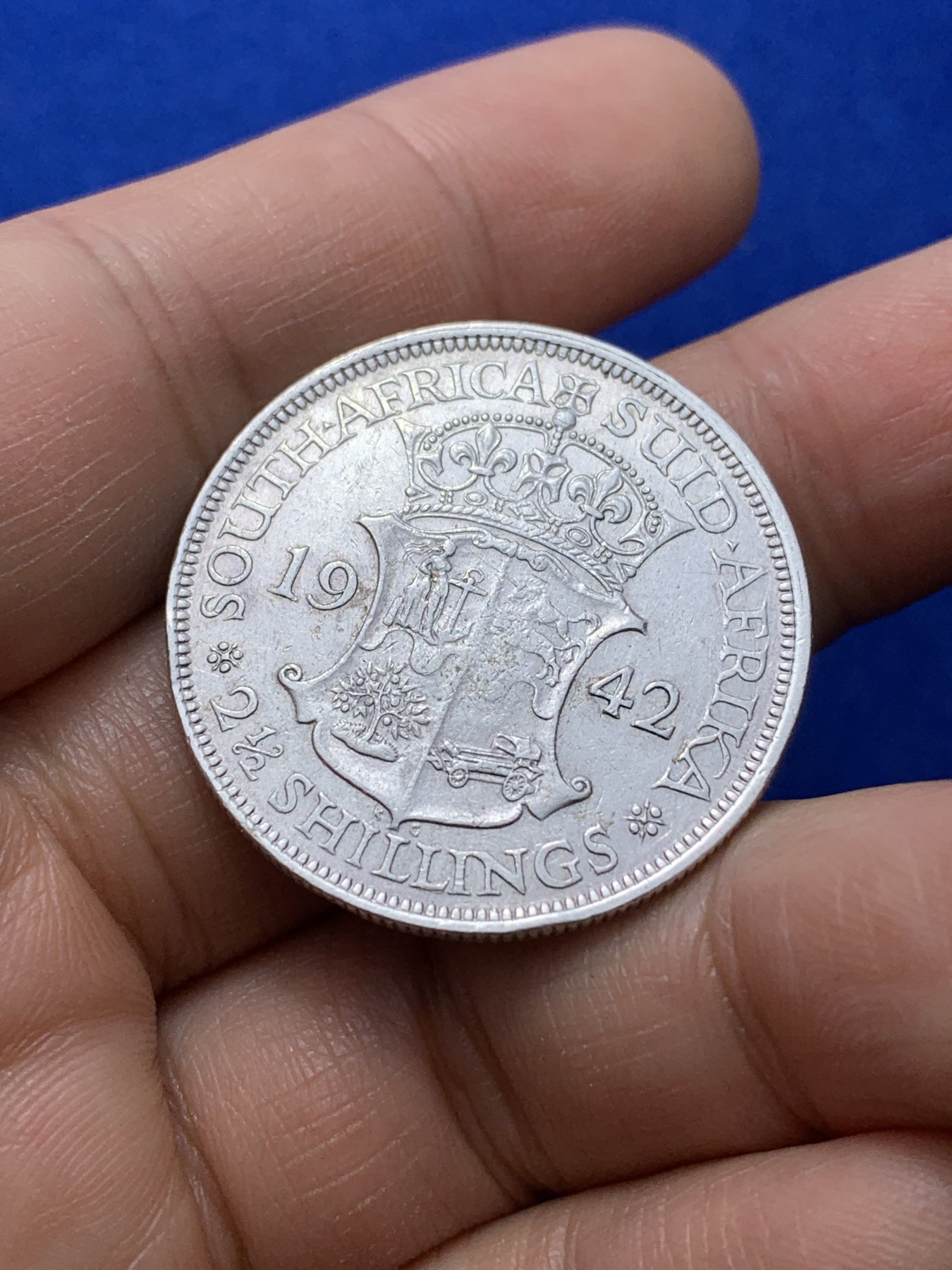 《竞宝斋》第222场-周日，周一 2场 (全场包邮) 英属南非 1942年 乔治六世2.5先令银币 底板带光
