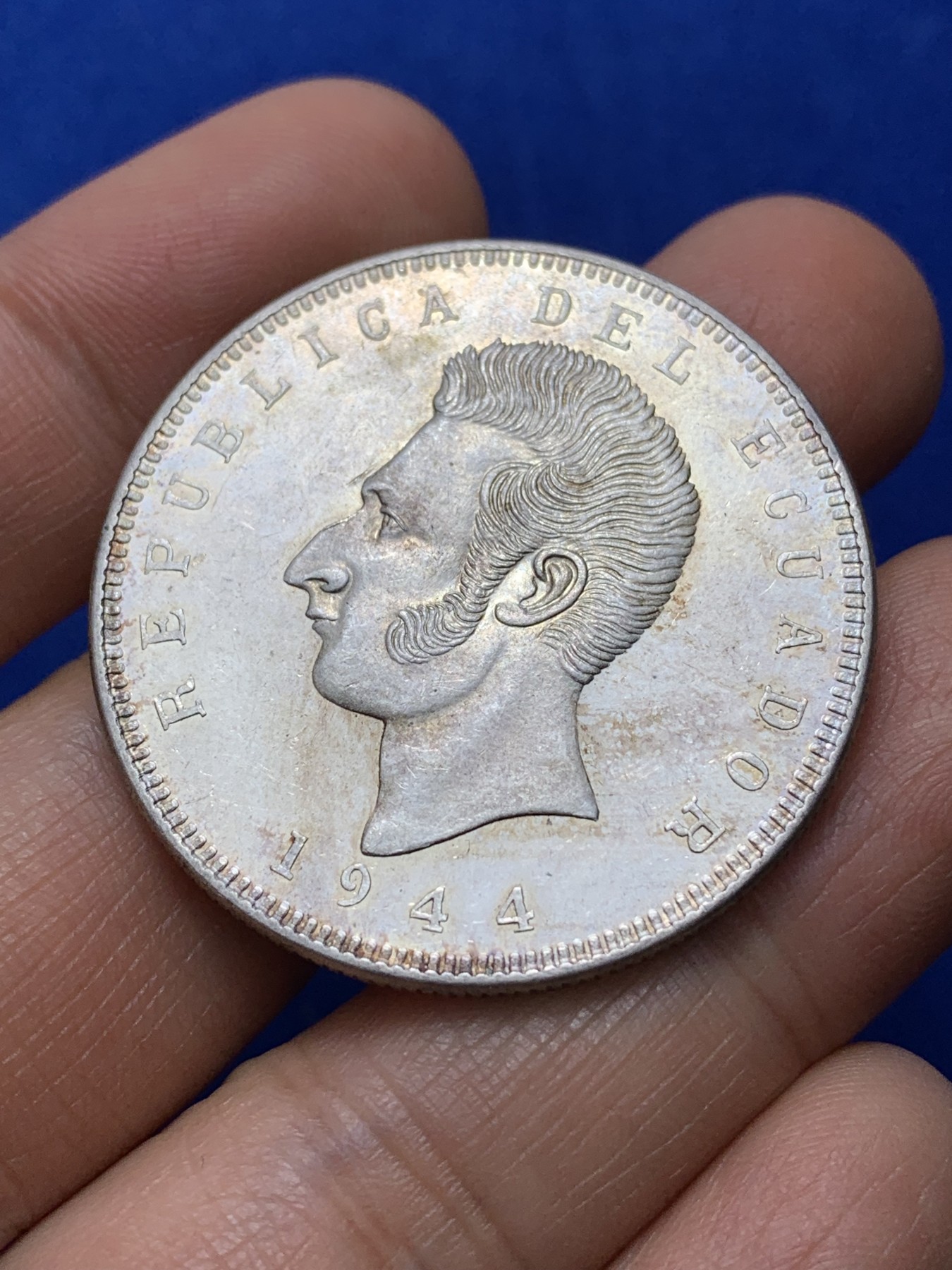 《竞宝斋》第222场-周日，周一 2场 (全场包邮) 厄瓜多尔玻利瓦尔1944年5苏克雷大银币，墨西哥造币厂代铸