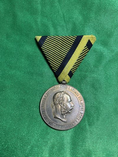 12月16号晚8点德奥勋章奖章小拍场 - 奥匈帝国1873战争奖章，好品，曾在1900庚子事变颁发