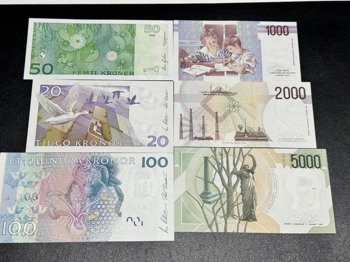 《外钞收藏家》第三百二十期（爱尔兰、北爱尔兰、马耳他专场） 挪威、瑞典、意大利一起 六张 全新UNC