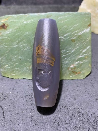 精美亚光高玉化巴西玛瑙手工俏色巧雕美女随形大桶珠一个 - 精美亚光高玉化巴西玛瑙手工俏色巧雕美女随形大桶珠一个