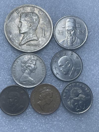 洪武诸明·稀奇钱币基地80场 - 菲律宾，中国台湾，澳大利亚，新加坡，英国一组