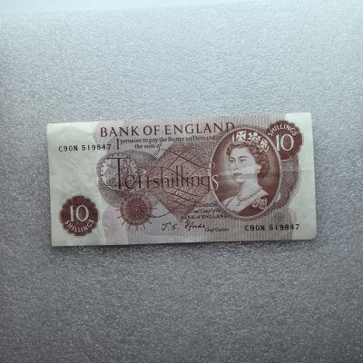 【铜匠收藏】第『65』纸币 散币 批发《接受代拍 代送NGC评级》 - 英国 10先令 纸钞