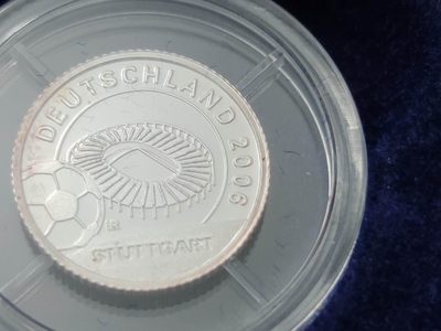 燕姐换藏第70拍 利比里亚2004年德国世界杯球场12枚银币套币