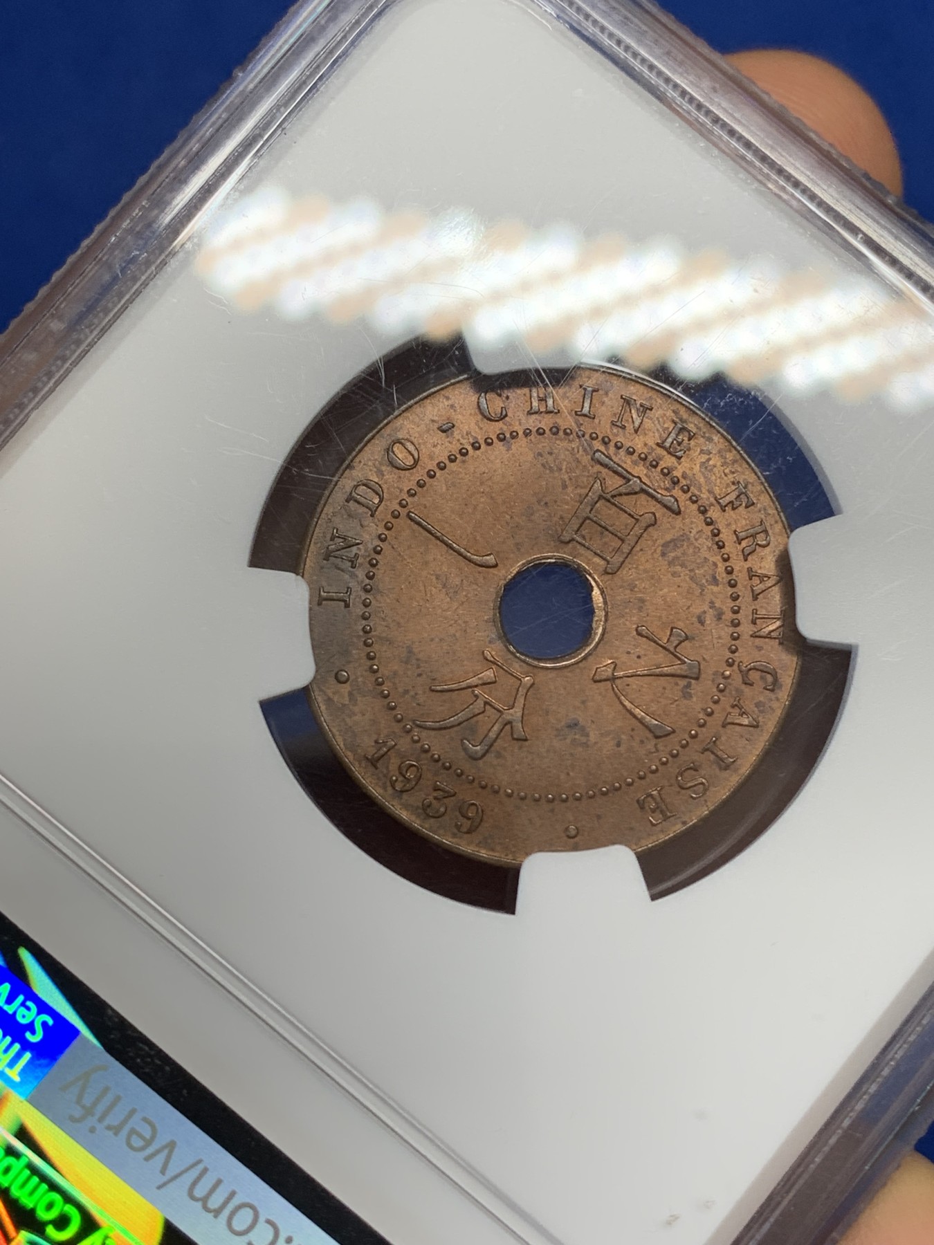 《竞宝斋》第223场-周日，周一 2场 (全场包邮) NGC-MS63BN 法属印支 1939年A 百分之一中孔铜币，玛丽安娜女神，汉字经典品种。