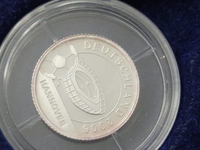 燕姐换藏第70拍 利比里亚2004年德国世界杯球场12枚银币套币