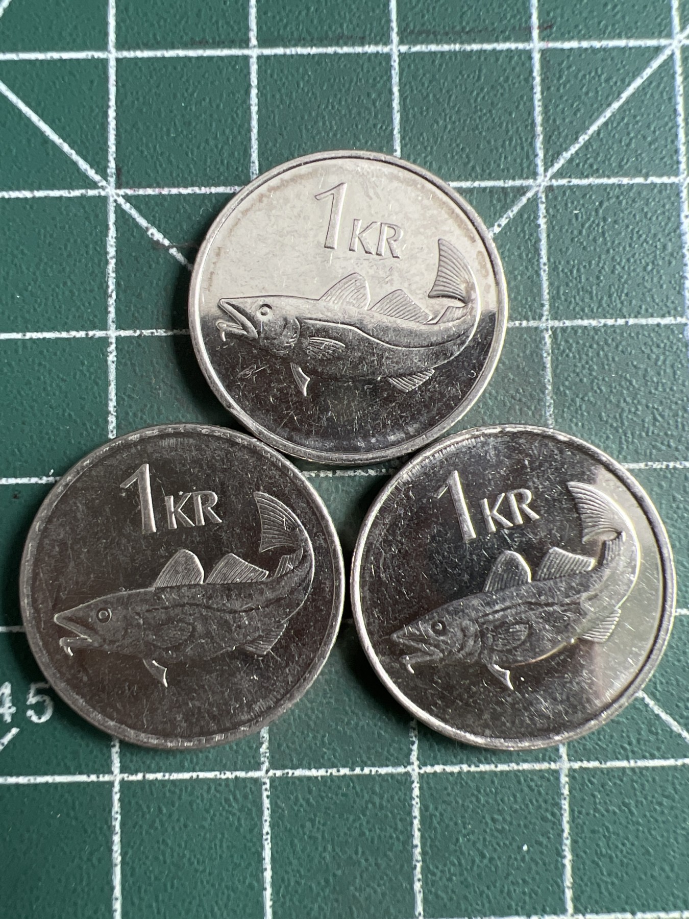 第513期  硬币专场 （无押金，捡漏，全场50包邮，偏远地区除外，接收代拍业务） 冰岛1克朗三枚