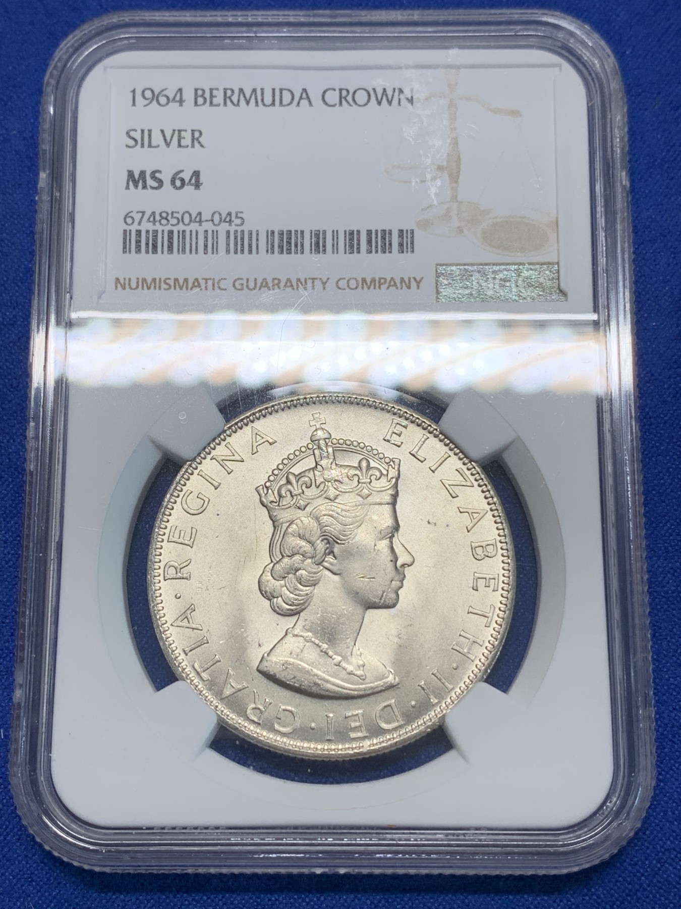 《竞宝斋》第223场-周日，周一 2场 (全场包邮) NGC-MS64 英属百慕大1964年伊丽莎白二世青年头像克朗银币 头像十分漂亮