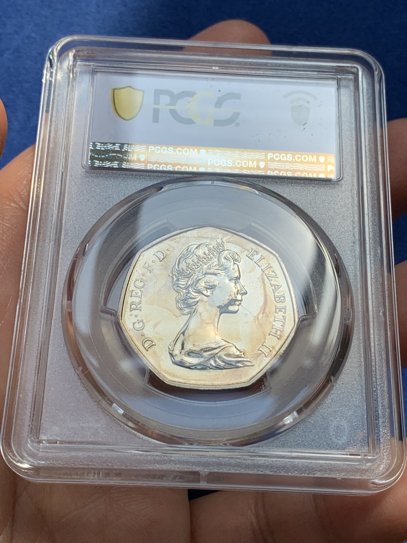 《竞宝斋》第223场-周日，周一 2场 (全场包邮) PCGS PR66 英国1973年入欧50便士精制纪念币，热门品种，带盒