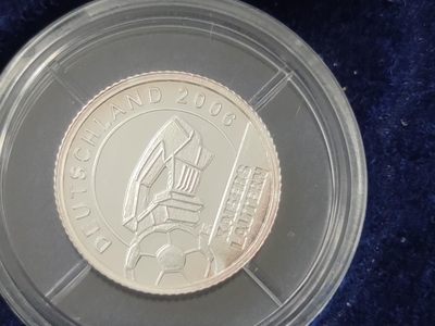 燕姐换藏第70拍 利比里亚2004年德国世界杯球场12枚银币套币