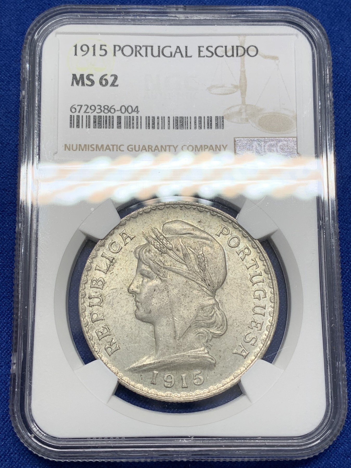 《竞宝斋》第223场-周日，周一 2场 (全场包邮) NGC-MS62 葡萄牙1915年埃斯库多大银币，首年版转光好品，仅两个年份，绝大部分投入流通，62及以上仅为1916年的四分之一不到。