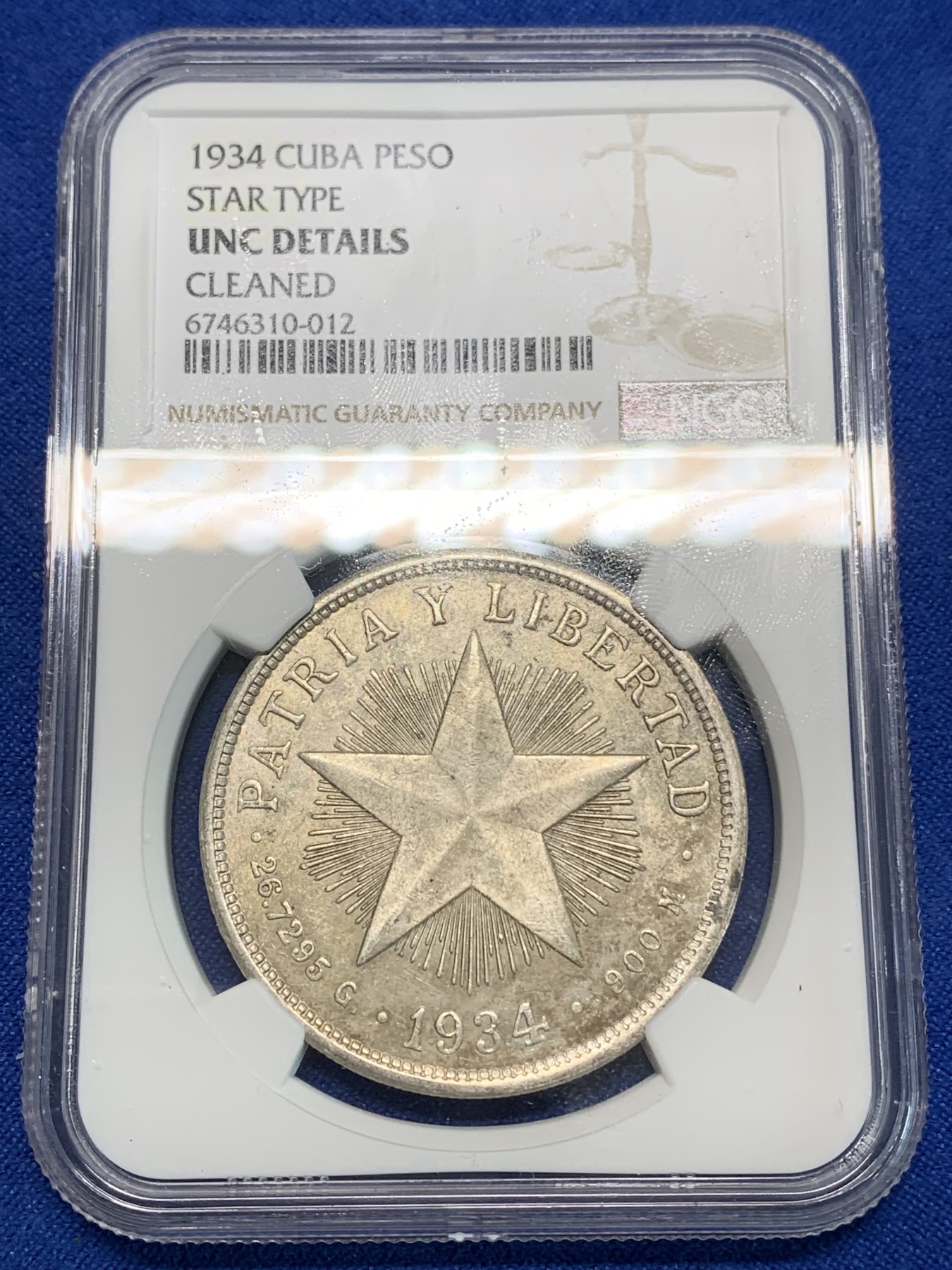 《竞宝斋》第223场-周日，周一 2场 (全场包邮) NGC- UNC古巴 1934年 star type 大五星1比索 银币