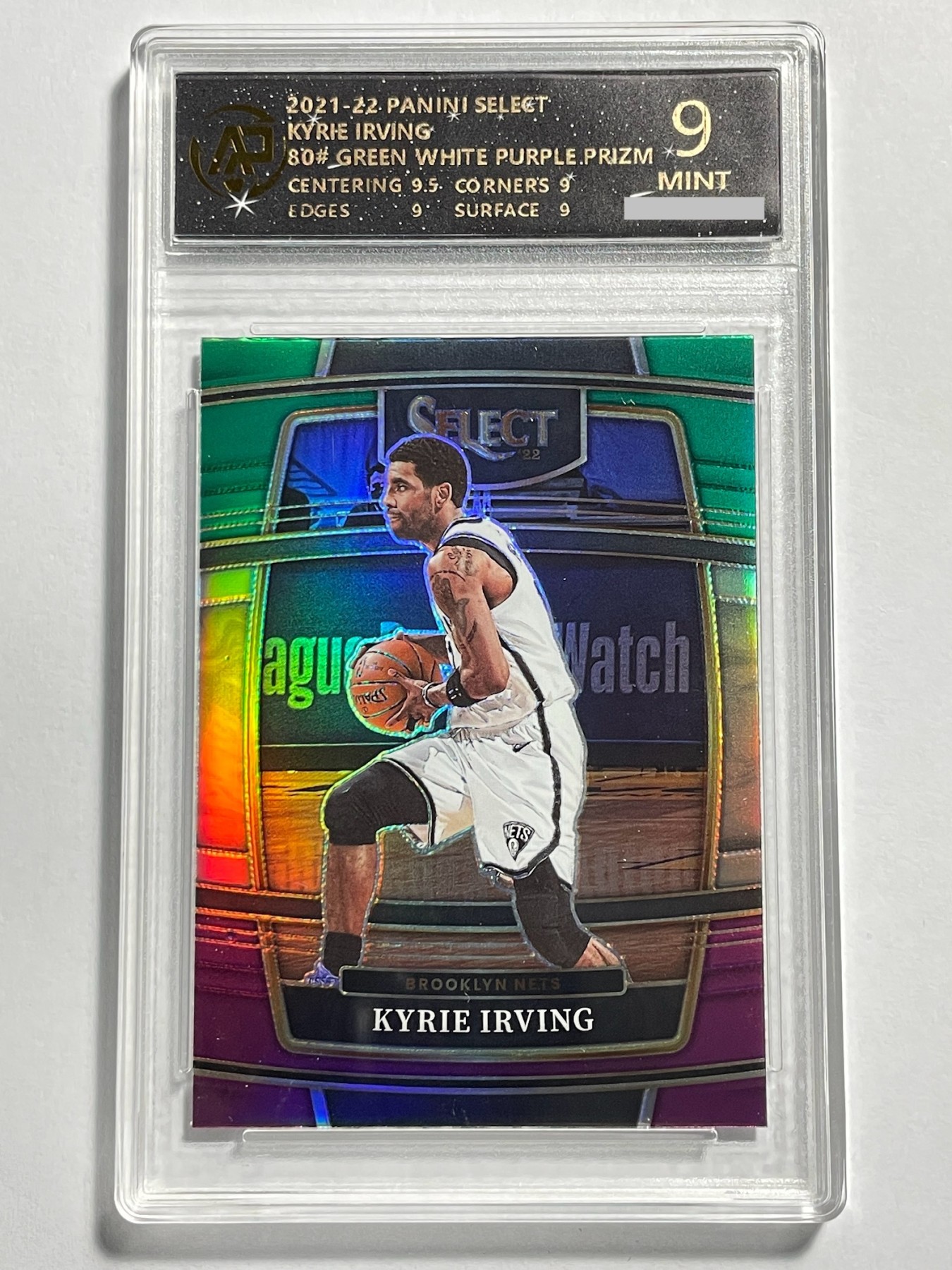 【德藏】卡牌拍卖第9期 ~PSA10 艾弗森 · 新秀签名~【无每件最低收费！！！】 NBA 2021-22 PANINI SELECT 东部联盟 布鲁克林 篮网 凯里·欧文 三色折射 RPA 9 