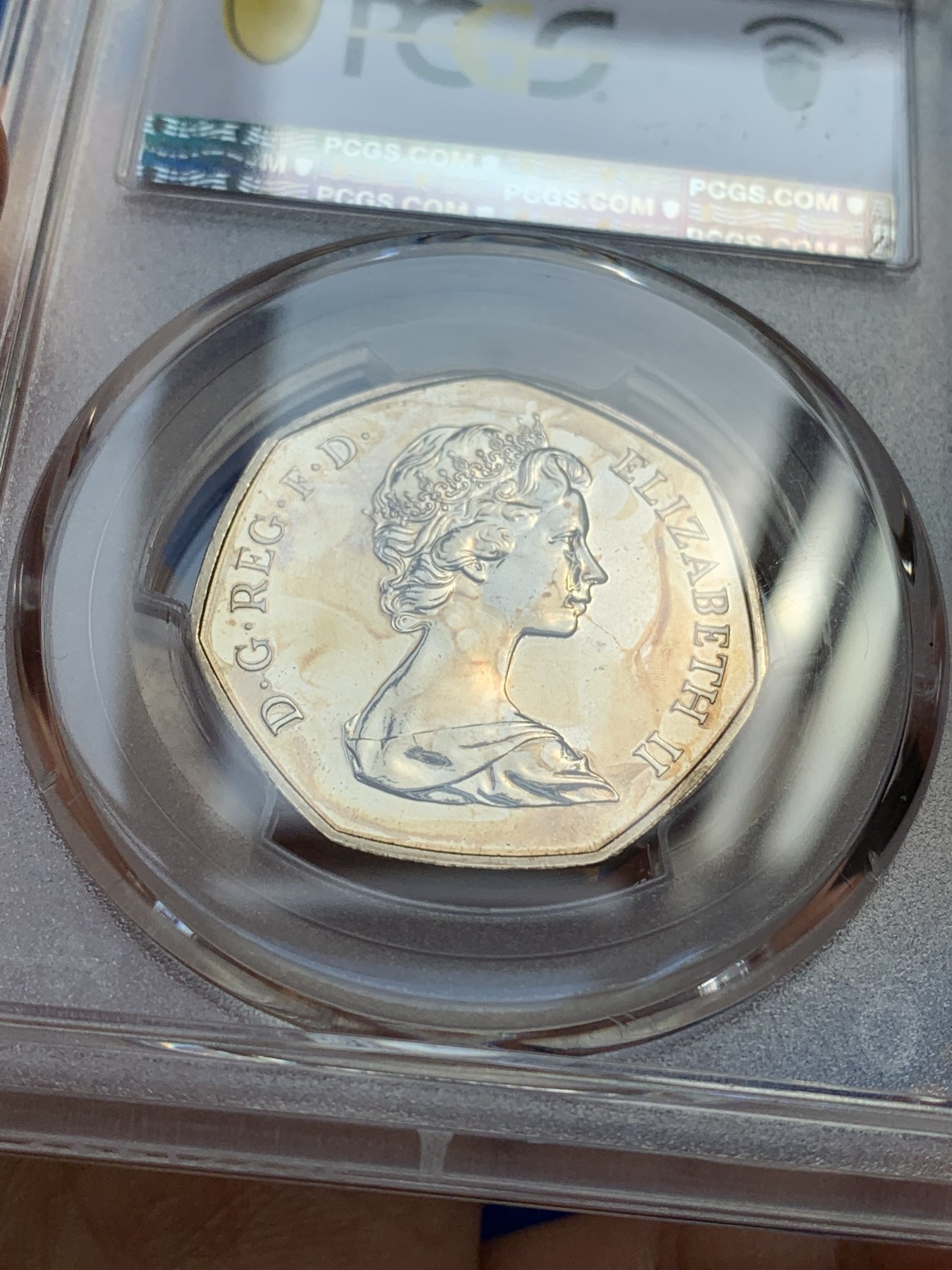《竞宝斋》第223场-周日，周一 2场 (全场包邮) PCGS PR66 英国1973年入欧50便士精制纪念币，热门品种，带盒