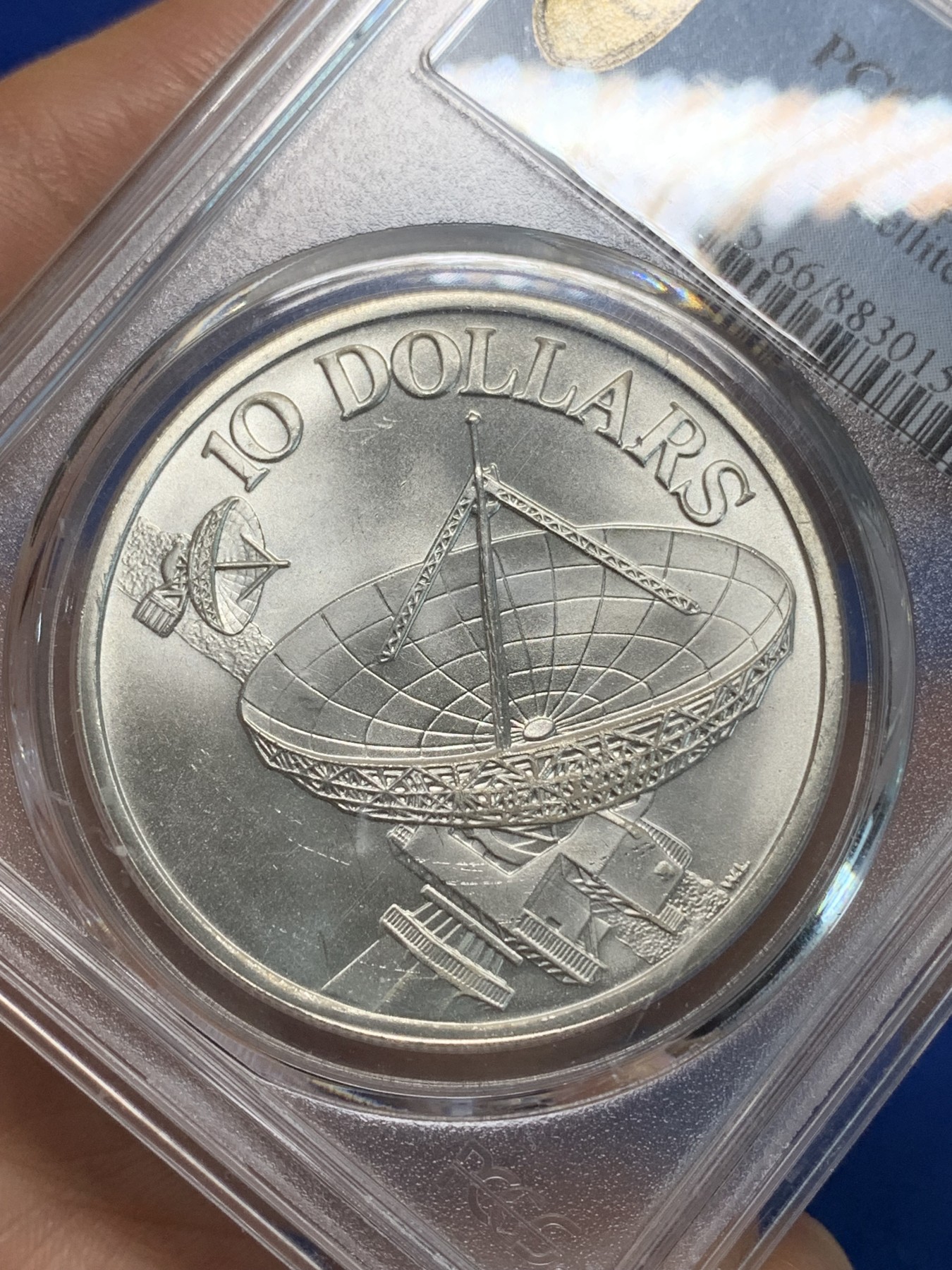 《竞宝斋》第223场-周日，周一 2场 (全场包邮) PCGS MS66 新加坡1978年雷达银币