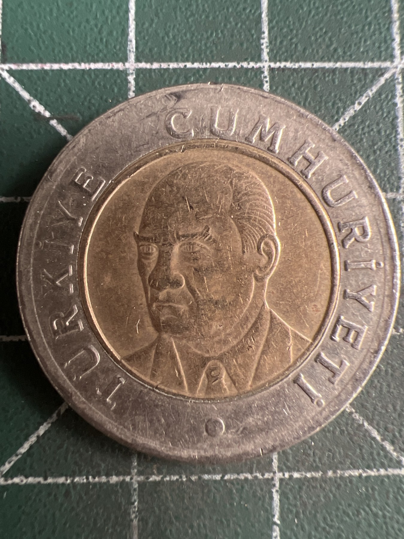 第550期 硬币专场 （无押金，捡漏，全场50包邮，偏远地区除外，接收代拍业务） 土耳其1里拉双色币 2005年