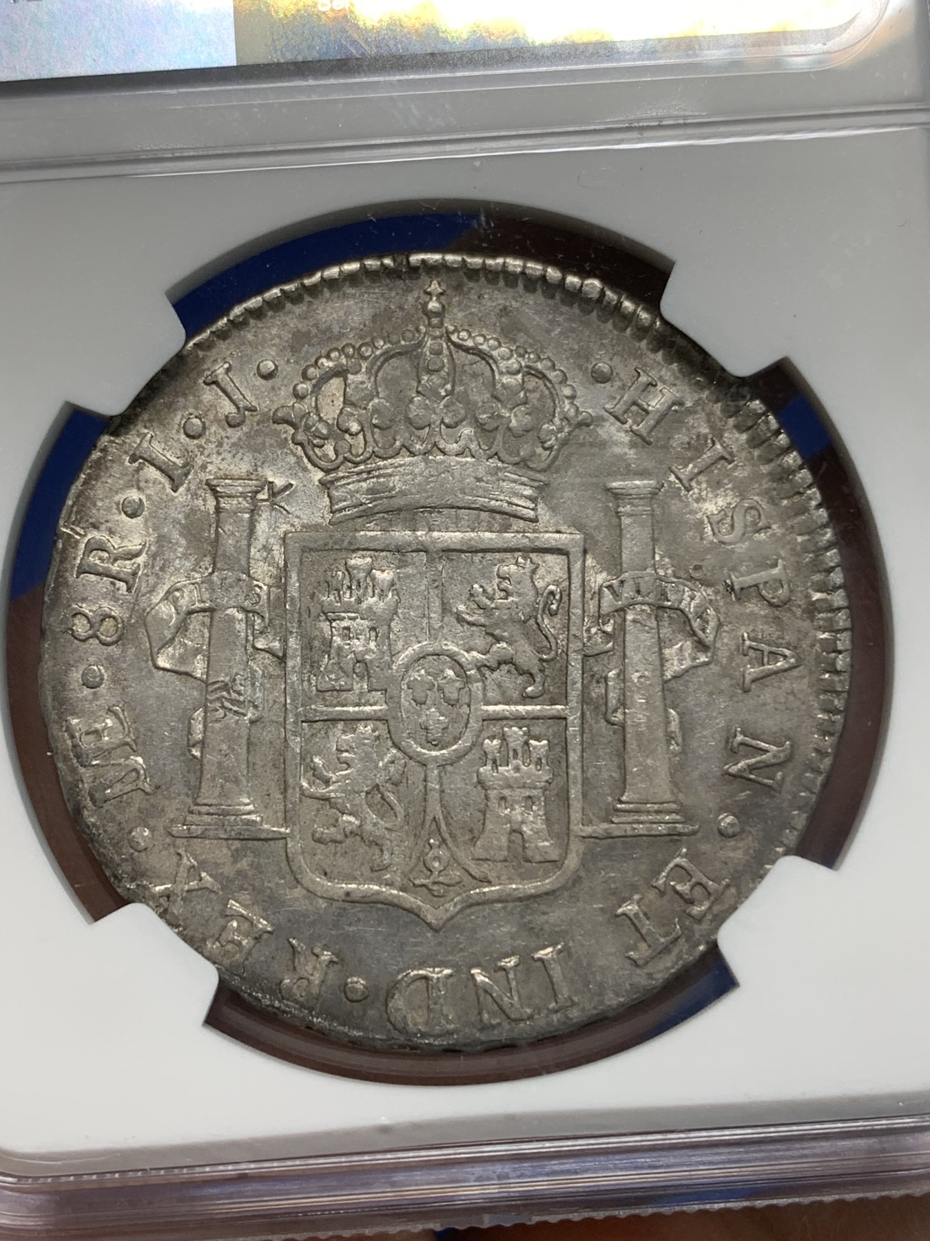 《竞宝斋》第223场-周日，周一 2场 (全场包邮) NGC AUD 西属秘鲁1794年卡洛斯四世双柱8R 小米戳 状态深打