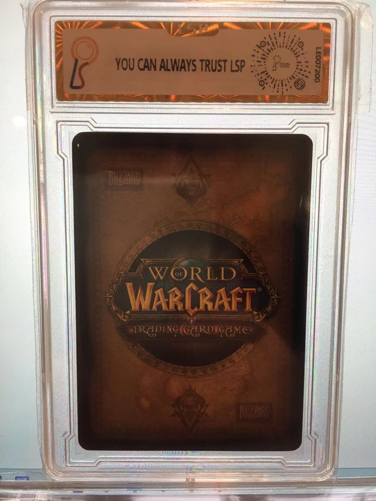 暴雪魔兽世界WOWTCG卡牌 套卡出美版绝版闪卡血色修道院：场地卡血色修道院，血色十字军的高级审判官圣光女祭司莎莉·怀特迈恩，猩红指挥官雷诺莫格莱尼，血色修道院之战
