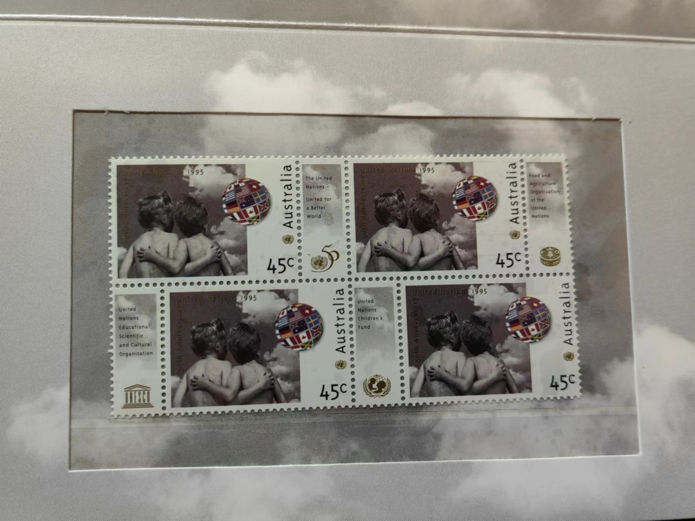 澳大利亚小邮本🔥💥（拍卖，澳小本票值高，值得收藏）专场 第③⑦场 澳大利亚1995年 联合国成立50年 （全新无戳）