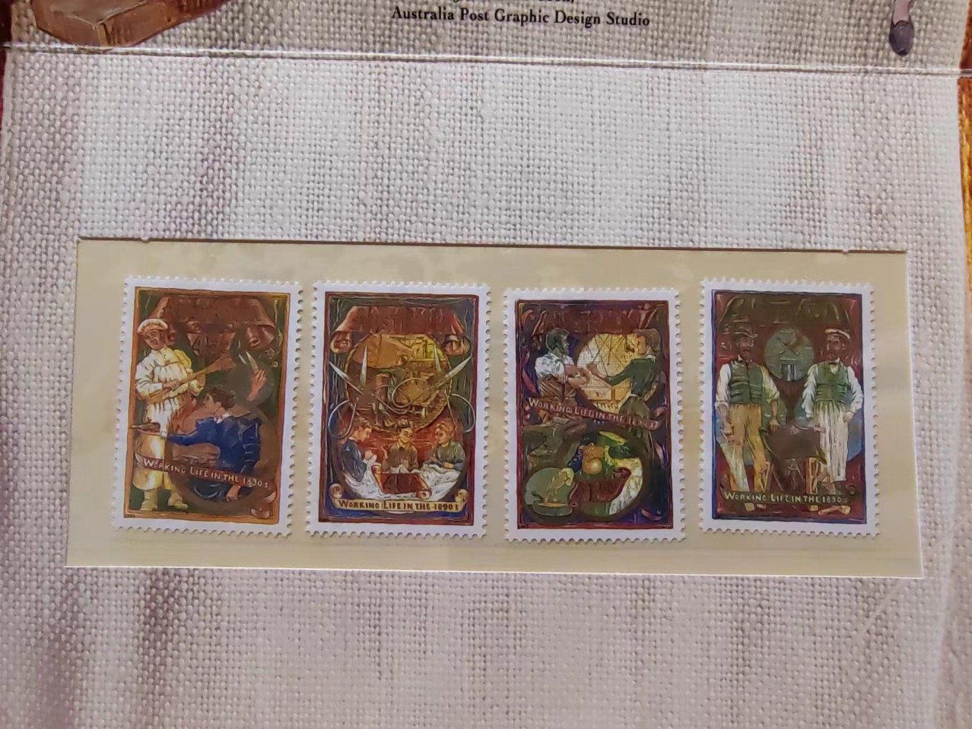 澳大利亚小邮本🔥💥（拍卖，澳小本票值高，值得收藏）专场 第③⑦场 澳大利亚1993年 传统手工业.绘画:裁缝.木工.鞋匠（全新无戳）