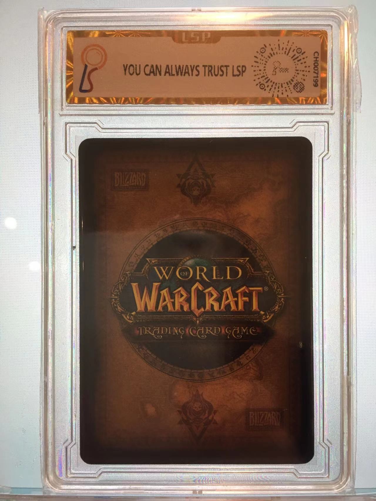 暴雪魔兽世界WOWTCG卡牌 套卡出美版绝版闪卡血色修道院：场地卡血色修道院，血色十字军的高级审判官圣光女祭司莎莉·怀特迈恩，猩红指挥官雷诺莫格莱尼，血色修道院之战