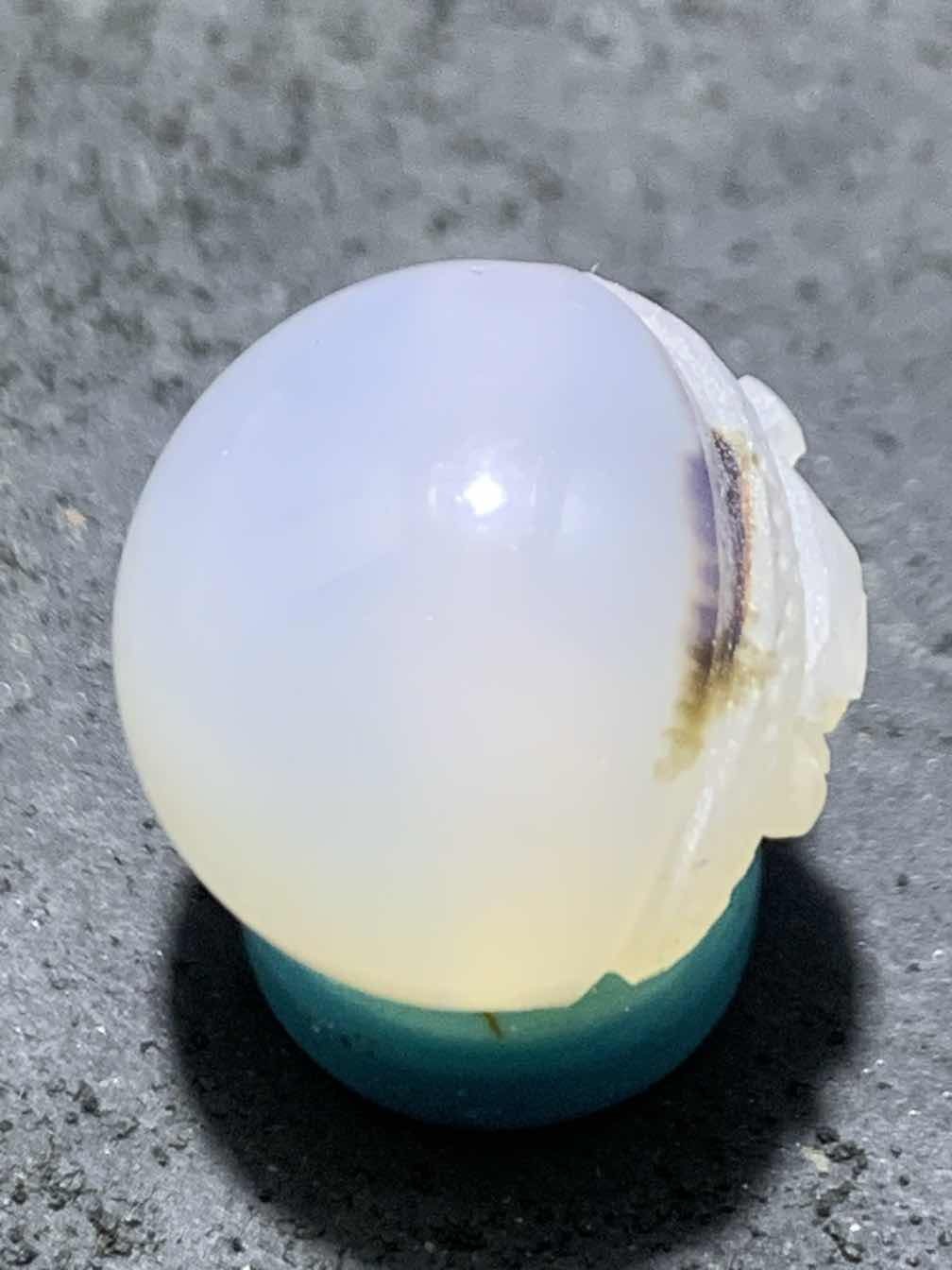精美高玉化亚光海洋玉髓手工俏色巧雕无相佛珠子一个！