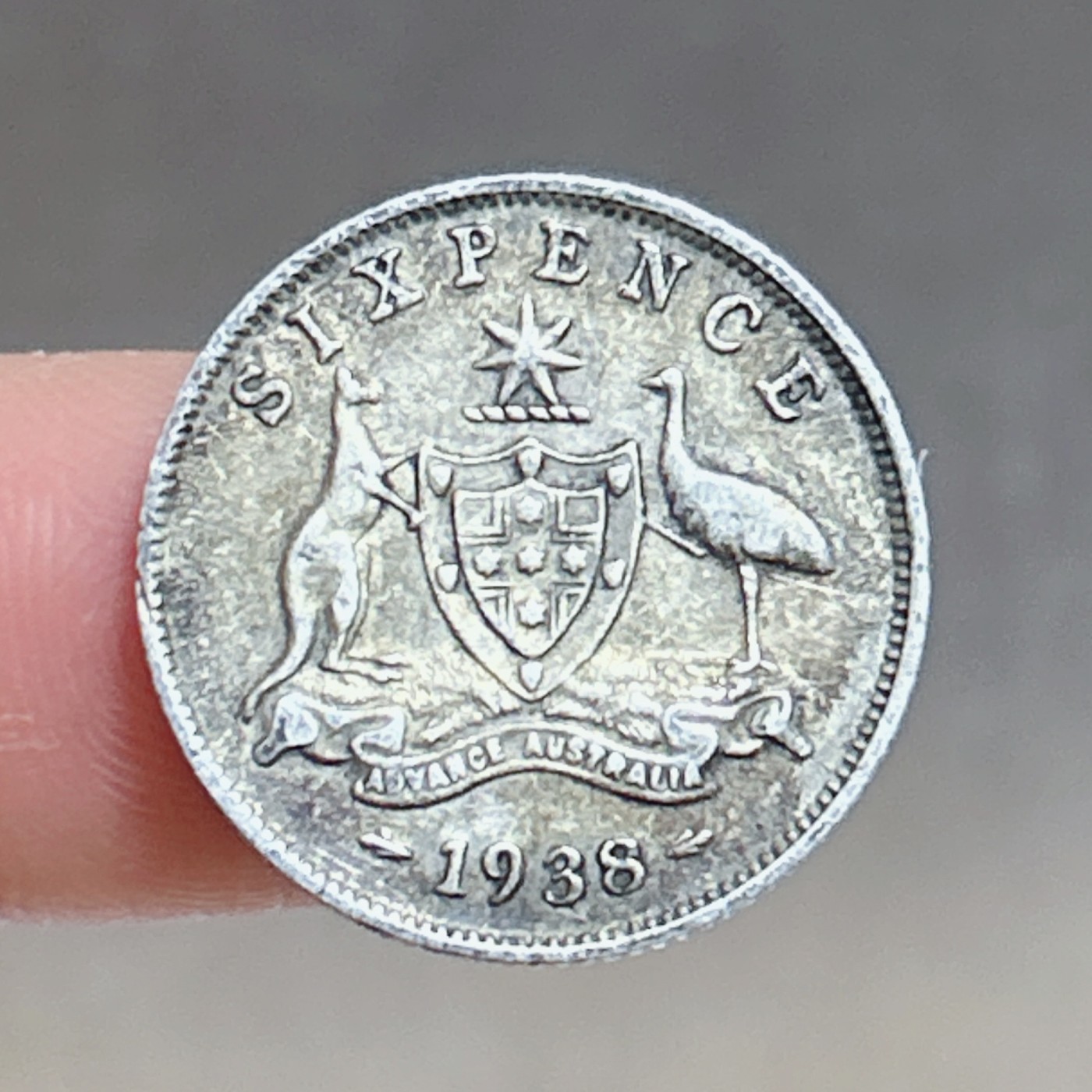 全场一元起拍 银币专场 第47期 澳大利亚1938年6便士银币 乔治六世 2.8g