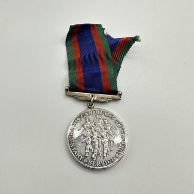 2023年12.17群拍 - 二战加拿大志愿者服役奖章