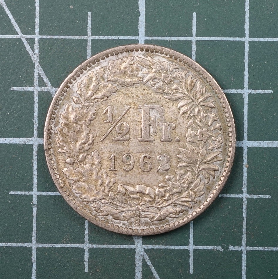 天业钱币散币、银币拍卖第22次专场 全场0元起拍0佣金，欢迎围观参拍 瑞士1962年1/2法郎银币（重量：2.5克；含银：0.835）