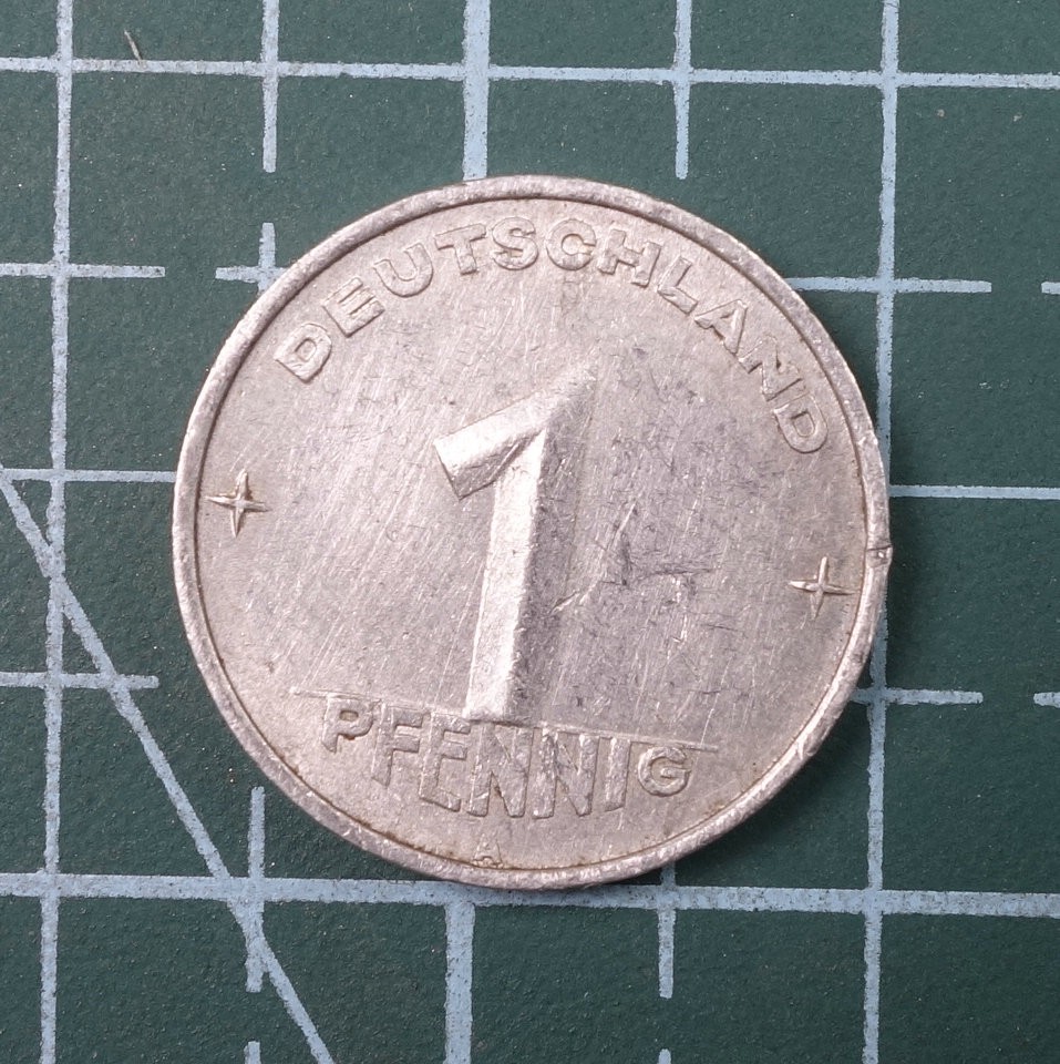 天业钱币散币、银币拍卖第22次专场 全场0元起拍0佣金，欢迎围观参拍 民主德国1952年斧头麦穗1芬尼