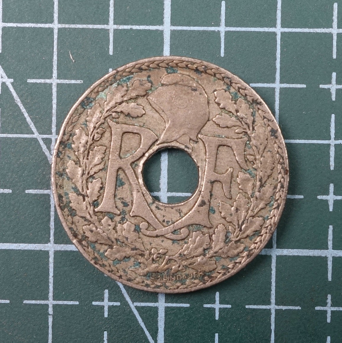 天业钱币散币、银币拍卖第22次专场 全场0元起拍0佣金，欢迎围观参拍 法国1937年10分孔币