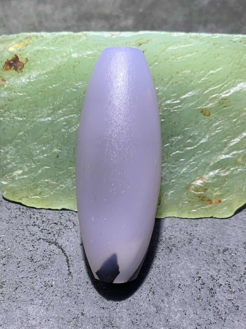 精美亚光高玉化巴西玛瑙手工俏色巧雕一心向佛大桶珠一个