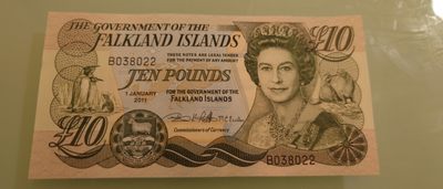 【世界钱币】精选微拍第89期暨2023年第三十六期 最新币展品种(群里卖剩挑剩的)专场 - 2011年福克兰群岛10元 全程无47尾号022 全新绝品