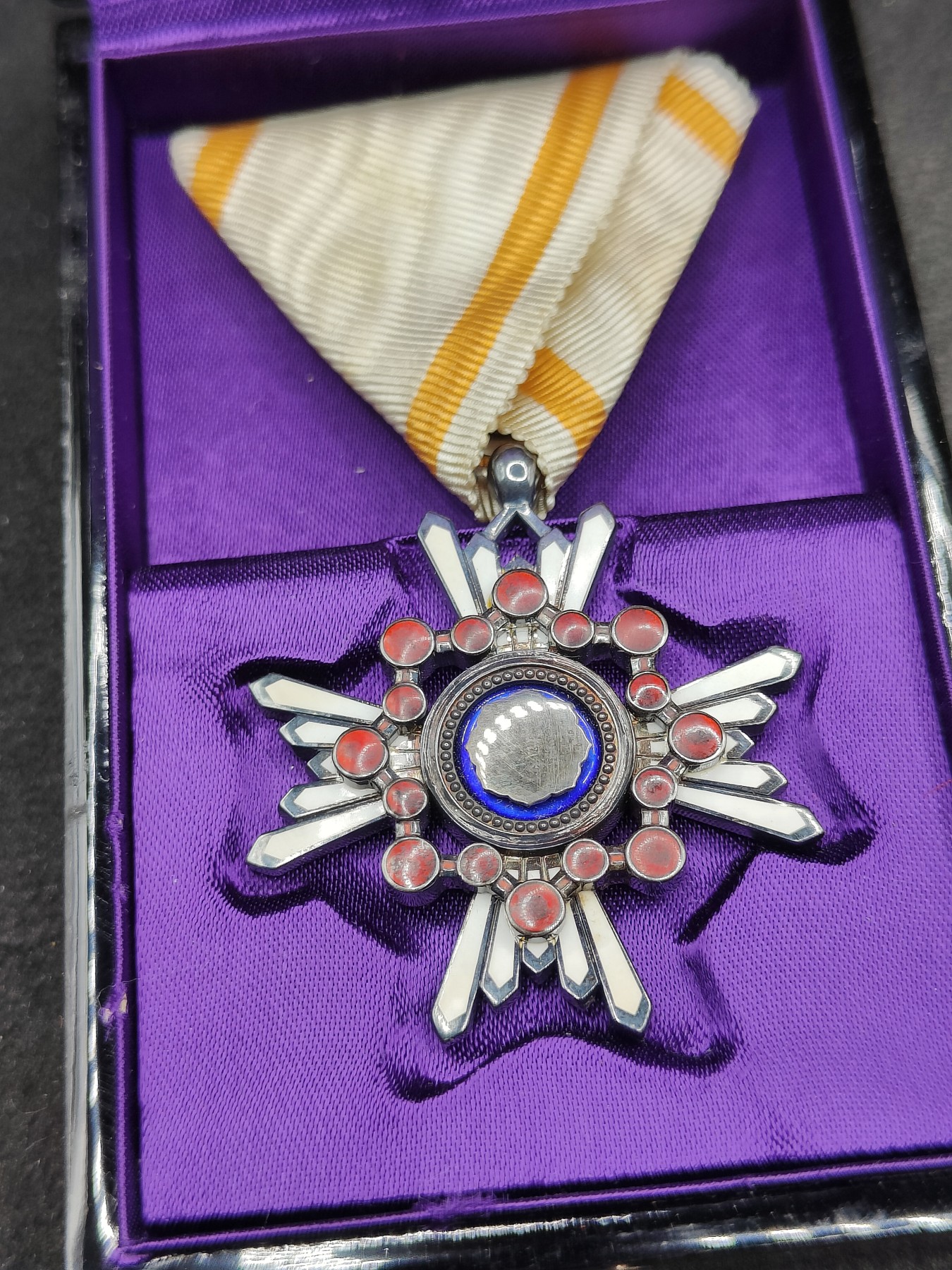 全场0元起拍 第117期 咸鱼国勋章拍卖专场 12月17日（周日）下午6：00开始 日本六等瑞宝章 银制带盒