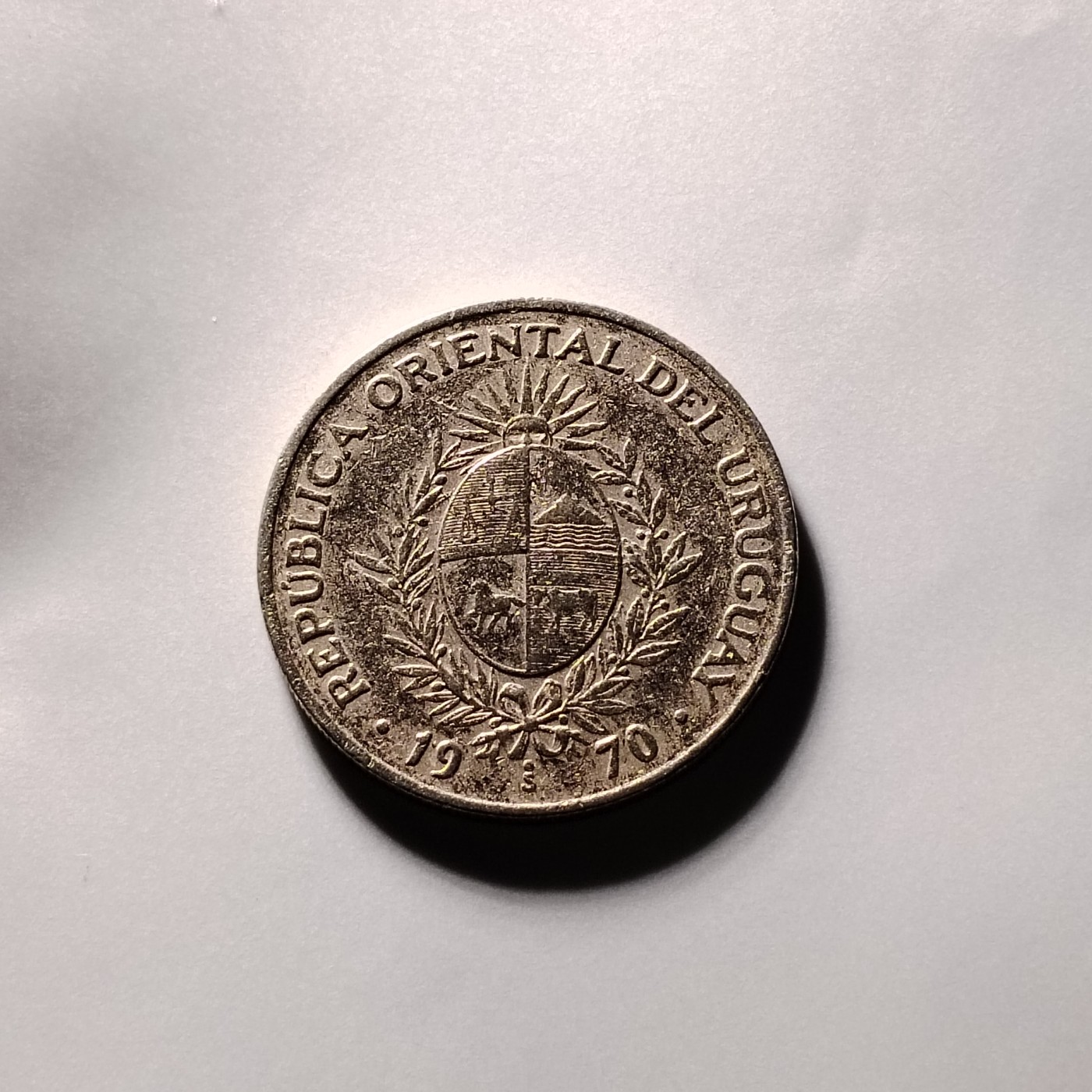 231112 乌拉圭1970年50比索硬币 24mm