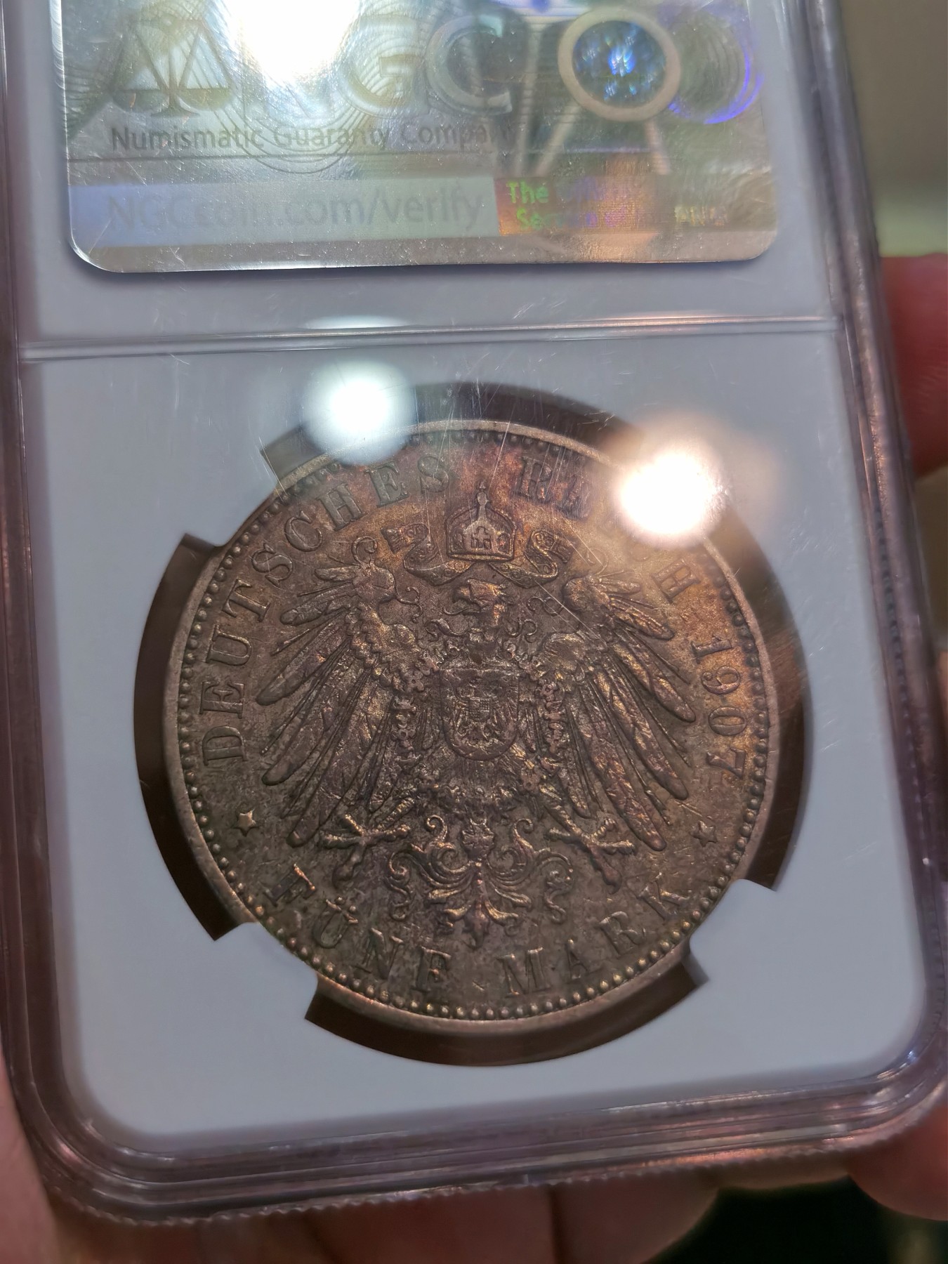 博洋堂世界钱币拍卖第056期（全场包邮） NGC XF45 1907年汉堡5马克，特年，往上仅5枚更高，MS中仅一枚61分最高。明显低评的一枚，状态细节不输58分。正反都是非常耀眼的黑色重五彩包浆，视觉效果极佳