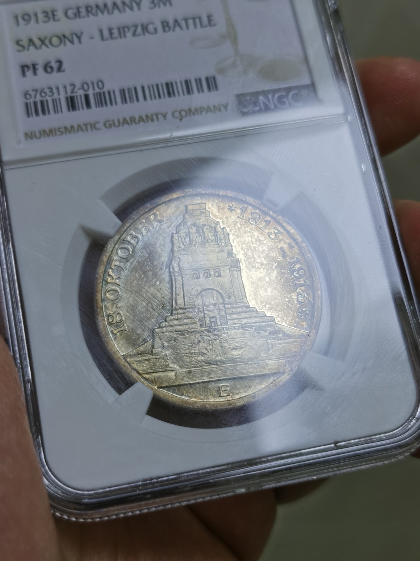 博洋堂世界钱币拍卖第056期（全场包邮） 1913年德国莱比锡建功碑3马克精制银币NGC-PF62，原汁原味五彩老包浆，PROOF镜面状态精制币，状态佳。获得更高的评分数目25枚，发行量稀少，略为低评