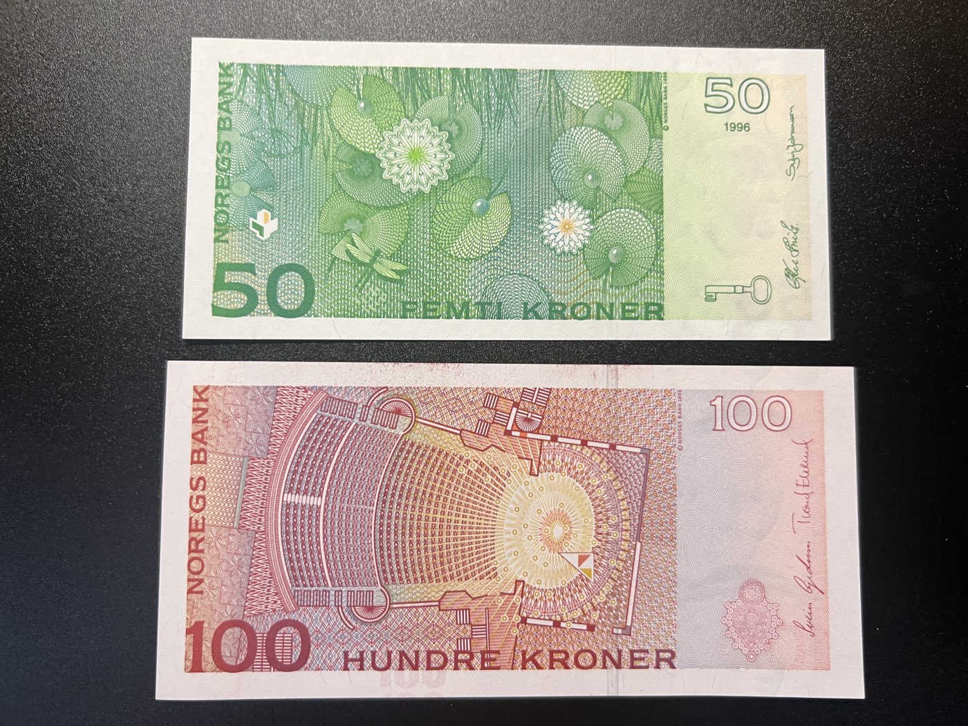 🌗乐淘淘世界纸币拍卖 第34期🌓 挪威1996年50克朗 轻微荧光 UNC/挪威2006年100克朗 全新UNC