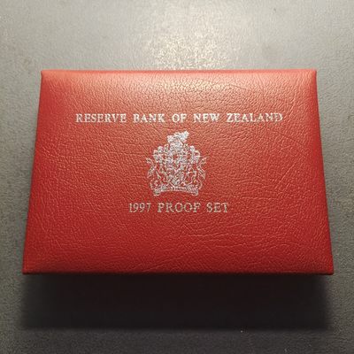 0起1加-纯粹捡漏拍-268套币银币场 - 【稀少】新西兰1997年官方精制套币-含5元鞍背鸦精制银币-量2132