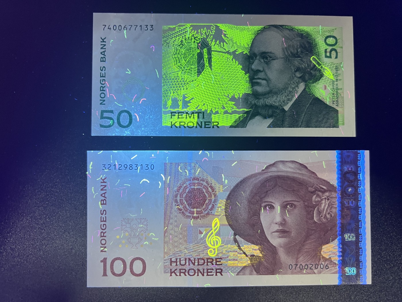 🌗乐淘淘世界纸币拍卖 第34期🌓 挪威1996年50克朗 轻微荧光 UNC/挪威2006年100克朗 全新UNC