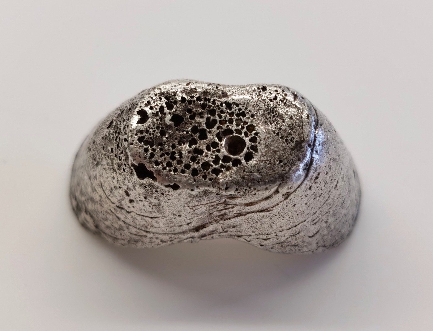 博洋堂世界钱币拍卖第056期（全场包邮） 清代山东一两型船锭，原光状态好，37.5g左右