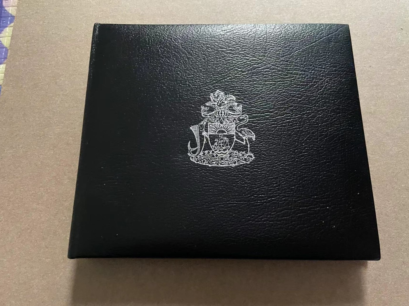 【Blue Auction】✨世界纸币精拍第406期【精】 【原装带册 连体钞 无47】巴哈马 1974年1元 全新UNC 哥伦布