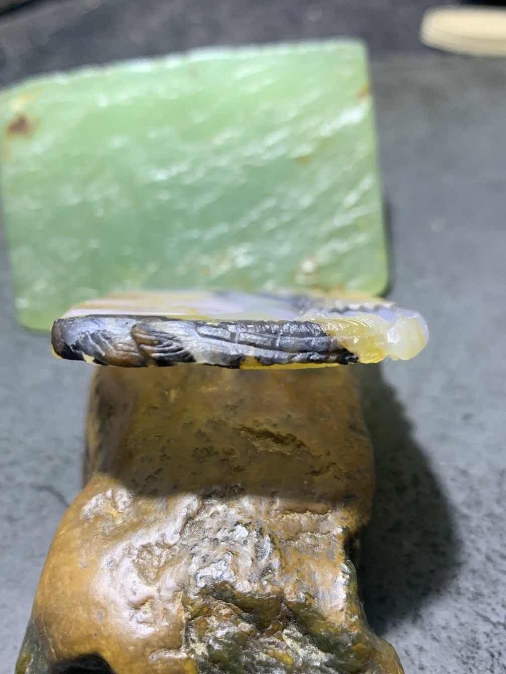 精美亚光高玉化巴西玛瑙手工雕刻凤凰梳形牌子一个，