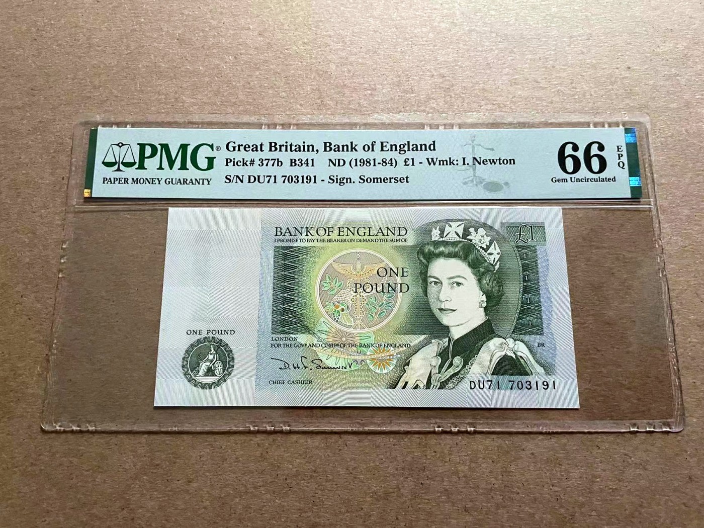 【Blue Auction】✨世界纸币精拍第406期【精】 英国 D序列 1981-84年1镑 PMG66EPQ 