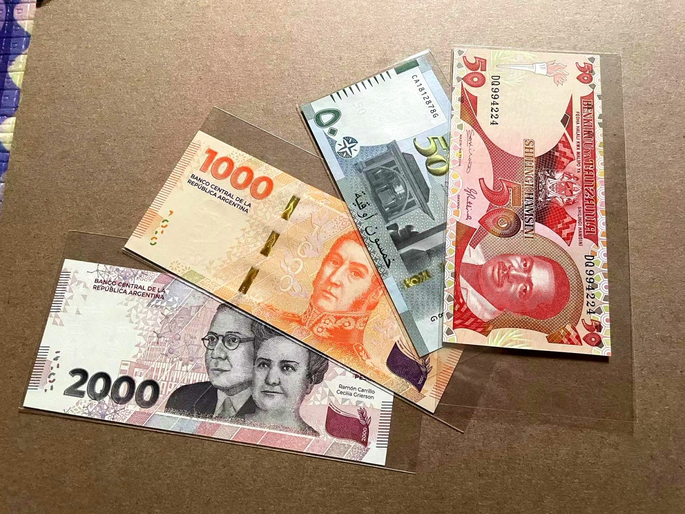 【Blue Auction】✨世界纸币精拍第406期【精】 【一组4张】多国纸币一组 全新UNC