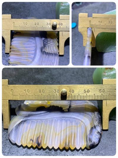 精美亚光高玉化巴西玛瑙手工雕刻凤凰梳形牌子一个， 精美亚光高玉化巴西玛瑙手工雕刻凤凰梳形牌子一个，