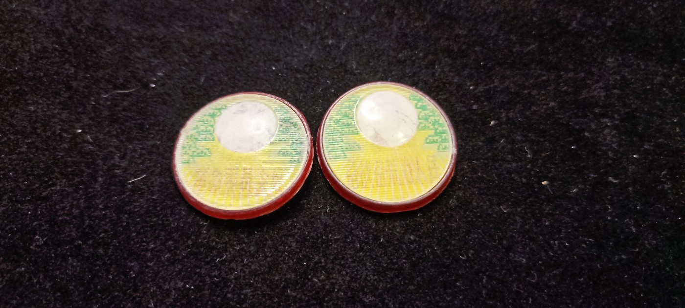 红色收藏🇨🇳毛主席像章红宝书0起专场🔥保真包老放心拍！ 两枚可变身三种形态的像章